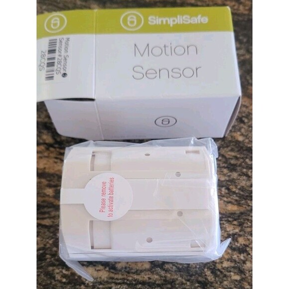 Simplisafe Bundle 6 Entry-1 Motion- 1Panic Button- 1 Key Chain Remote New in Box - Picture 13 of 13